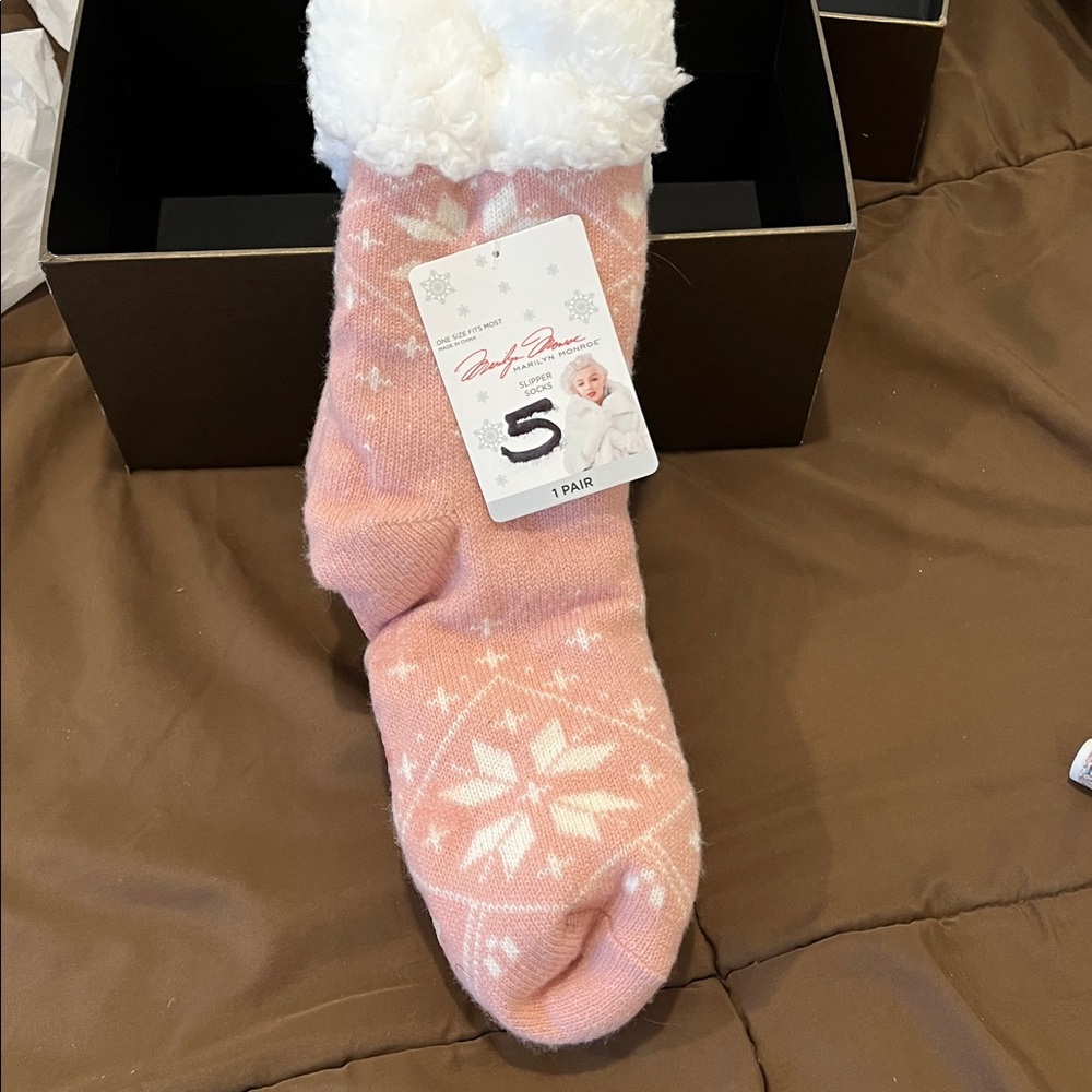 Pink Gift Set - Picture 3 of 7